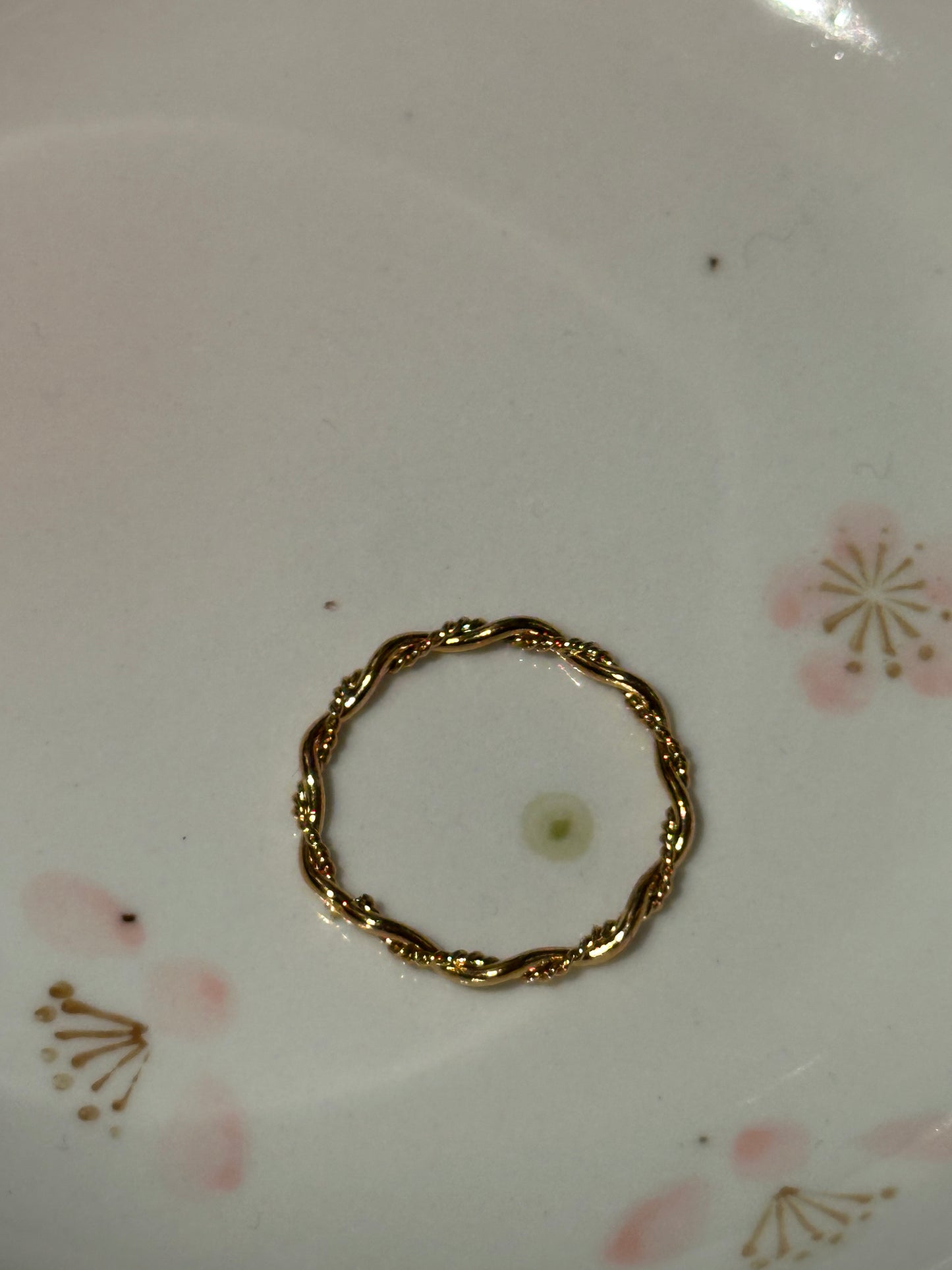 Twisted Fate Ring