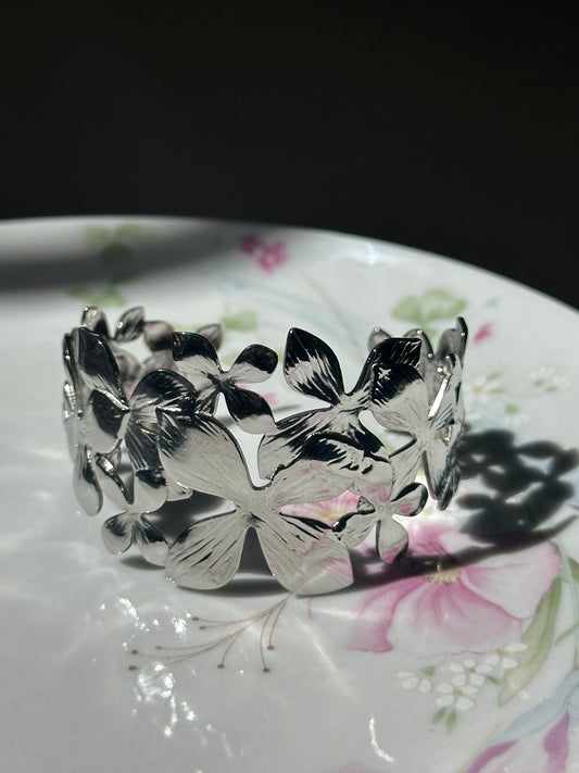 Flower Open Bangle Bracelet