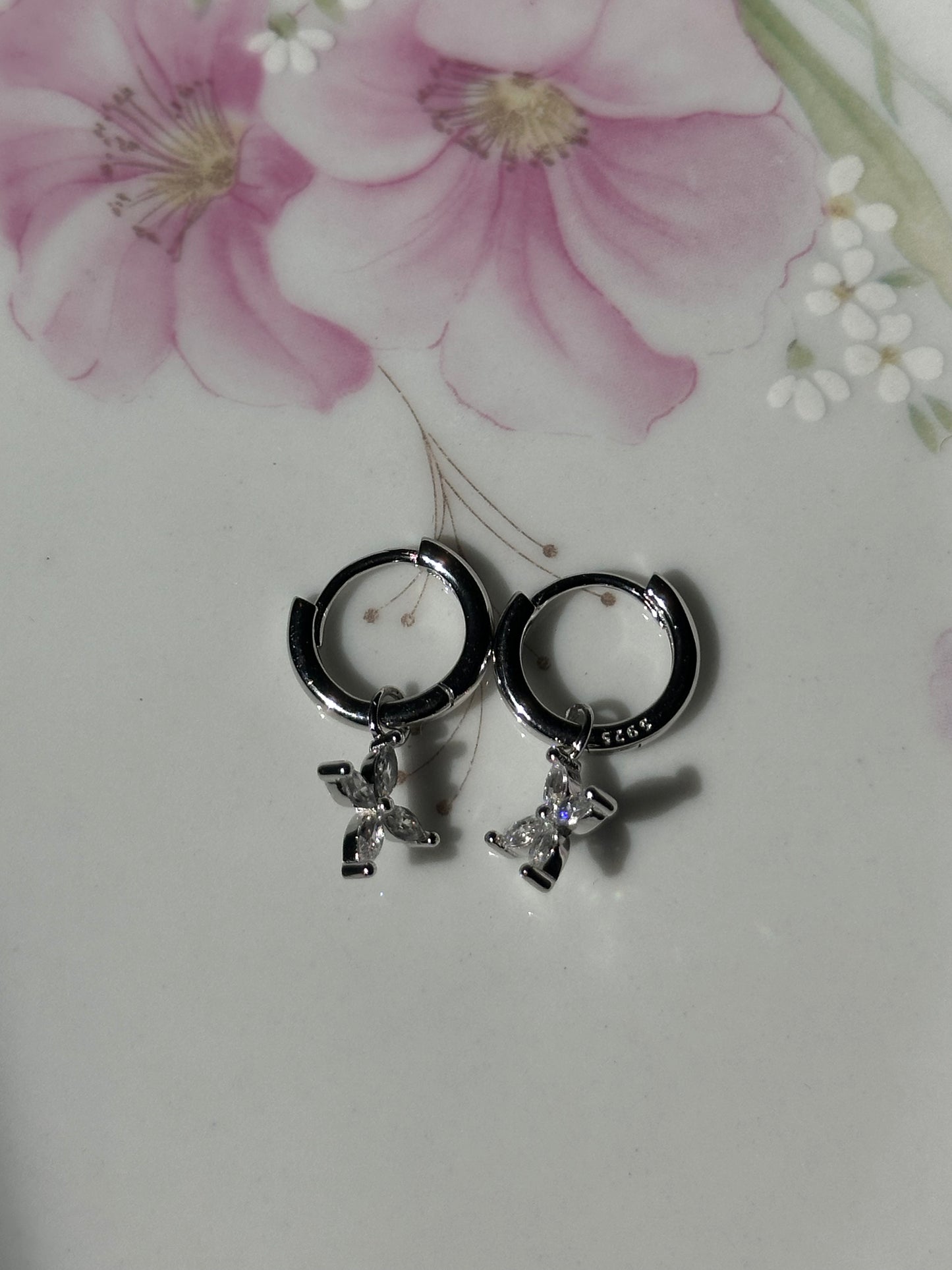 Summer Lily Earrings