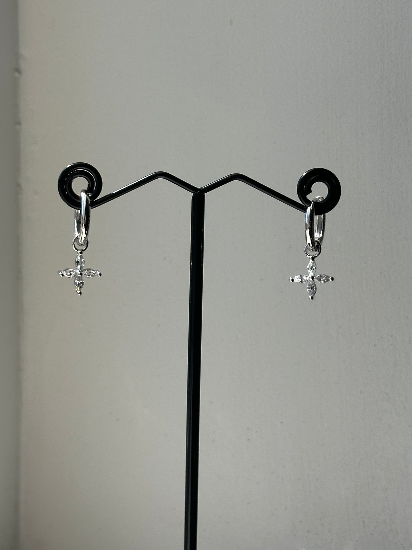 Summer Lily Earrings