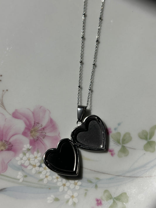 Shell Heart Locket Necklace