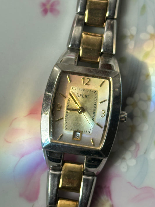 Relic Watch