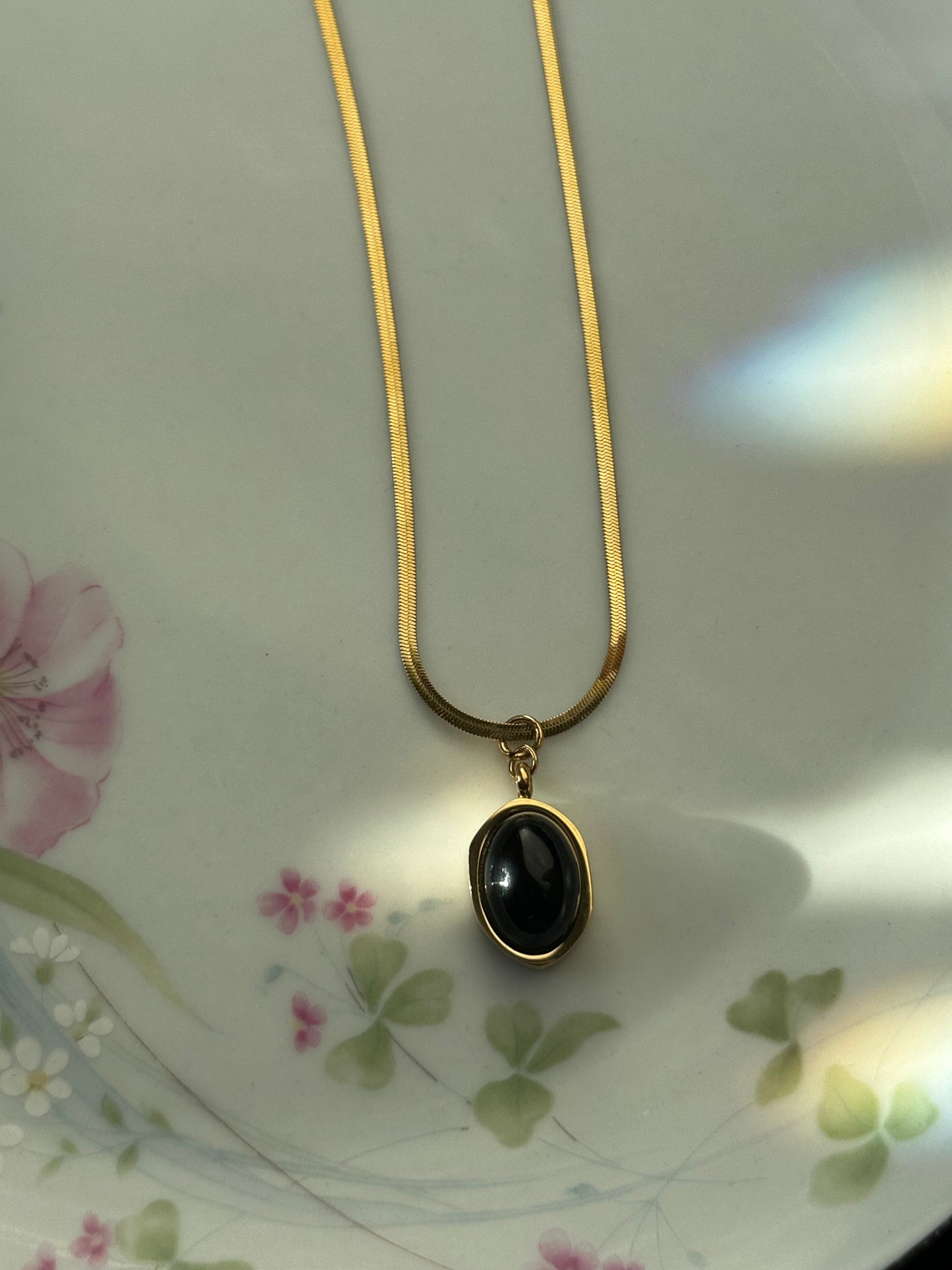 Circle Stone Necklace