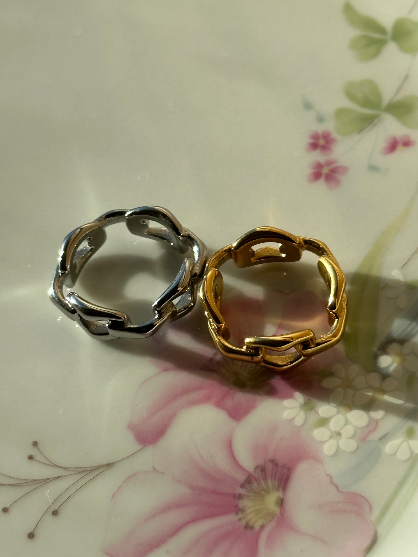 Chain Link Ring