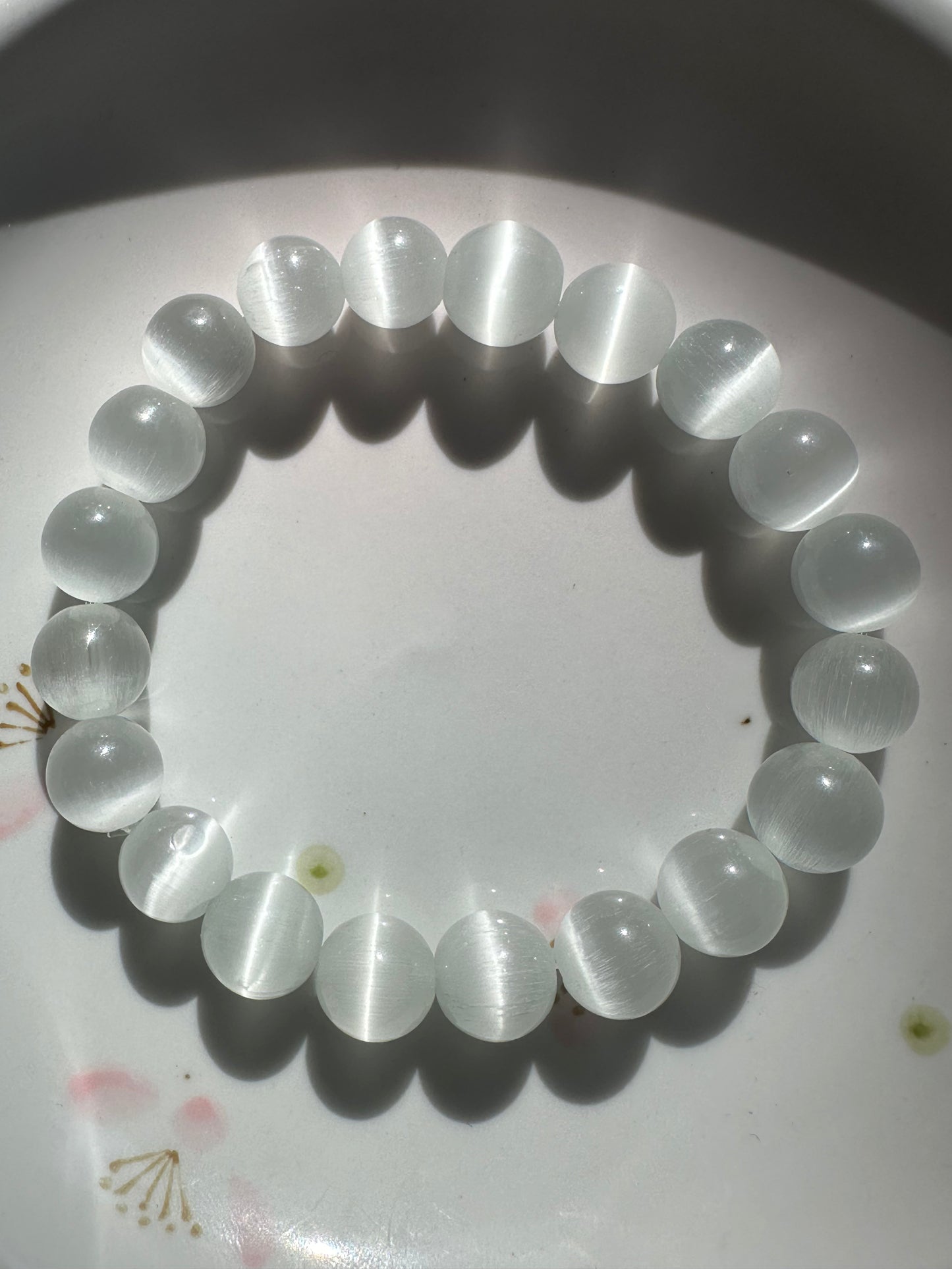 White Cats-eye Bracelet