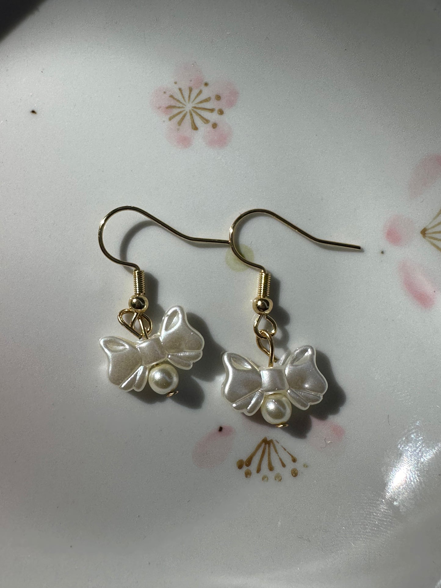 Dreamy Bow Earrings