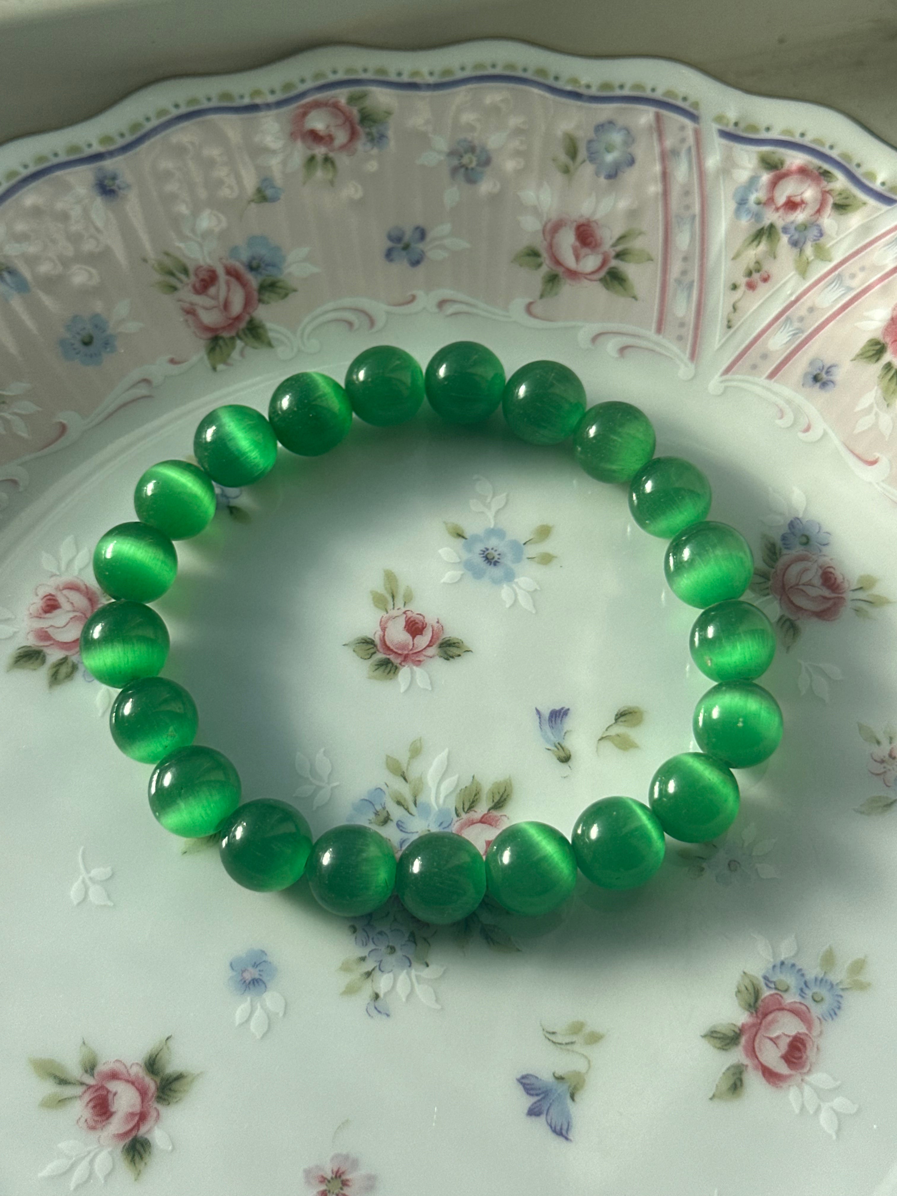 Cat-Eye Effect Bracelets (Colors in 10mm)
