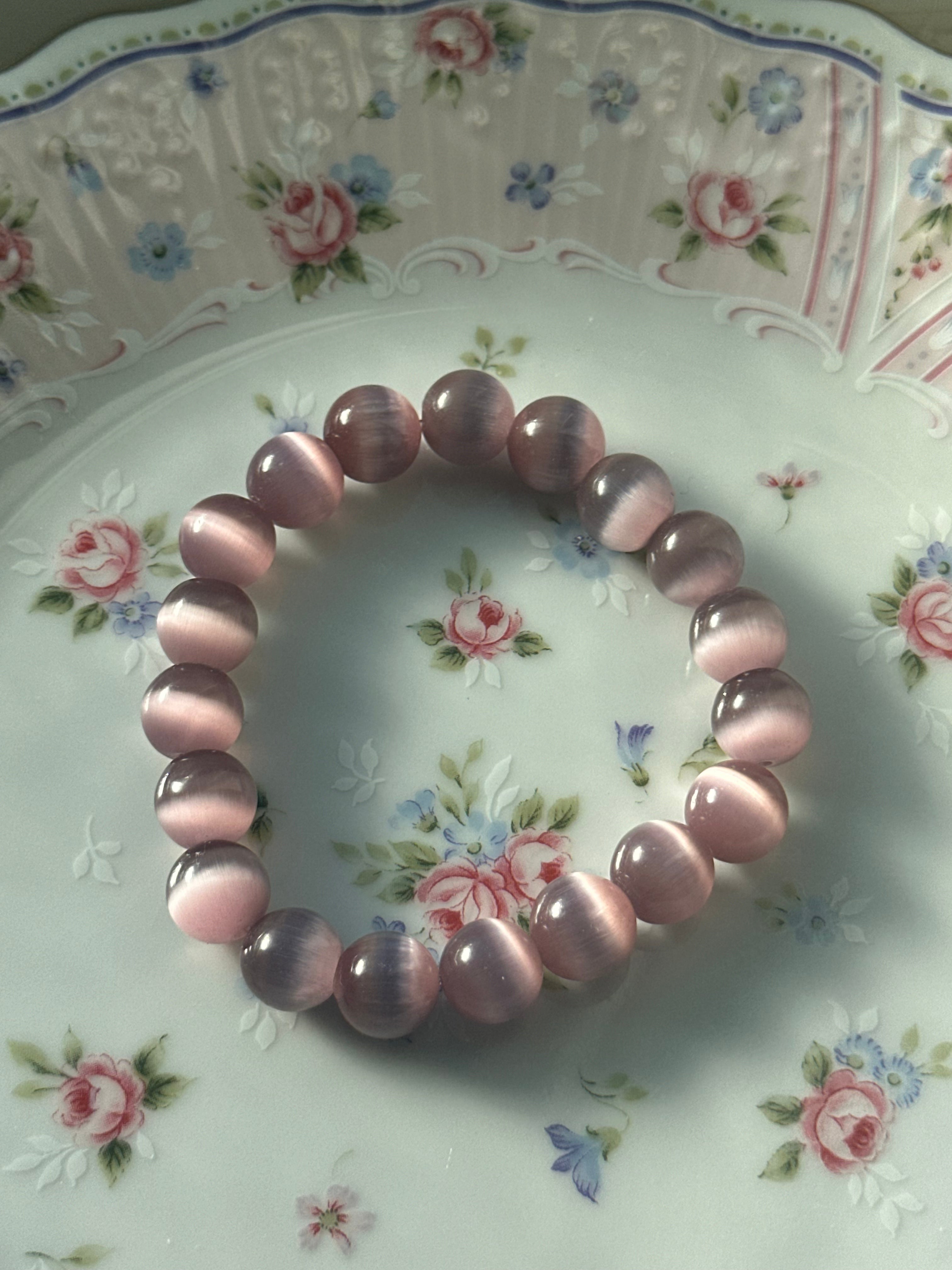 Cat-Eye Effect Bracelets (Colors in 10mm)