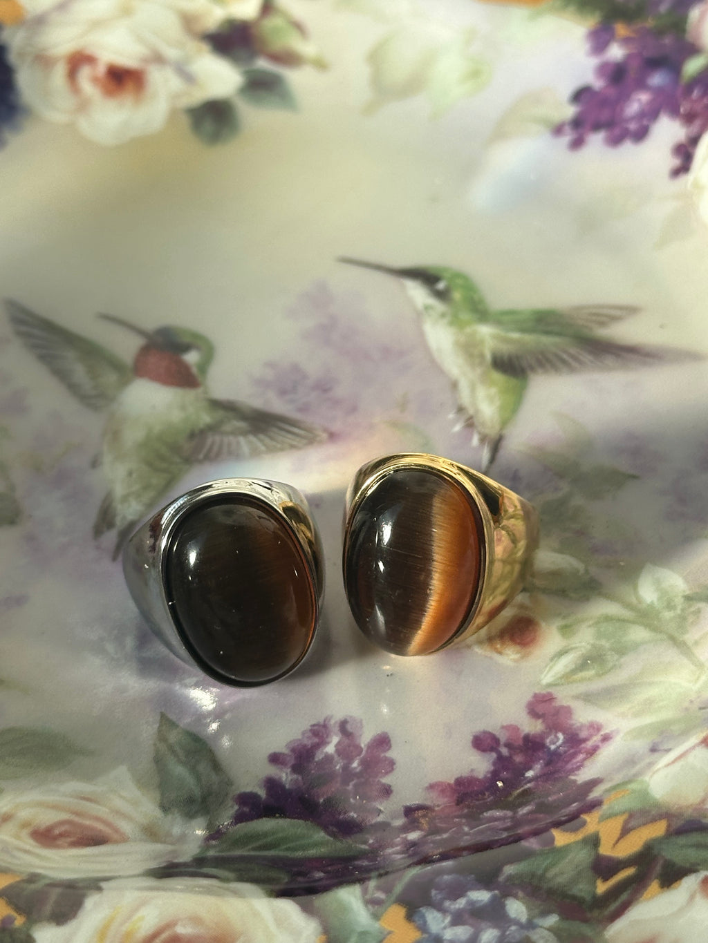 Brown Cat's-Eye Effect Ring