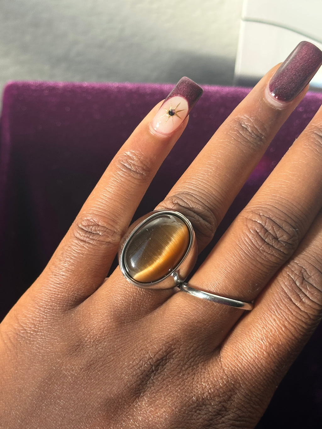 Brown Cat's-Eye Effect Ring