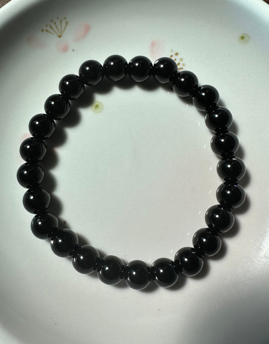 Shining Black Onyx Gemstone Bracelet