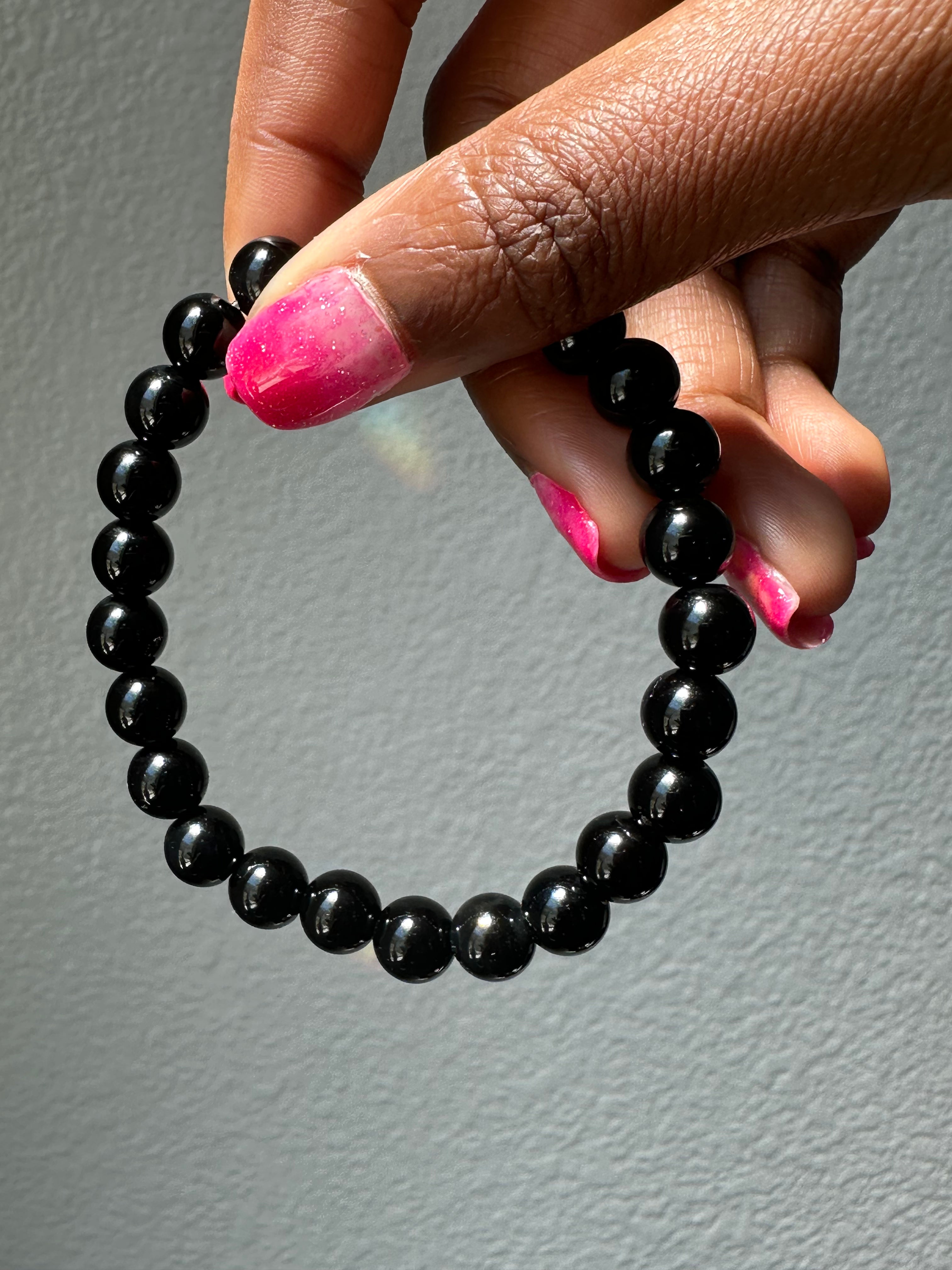 Shining Black Onyx Gemstone Bracelet
