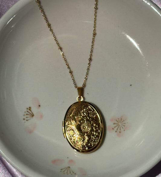 Oval Floral Locket Necklace