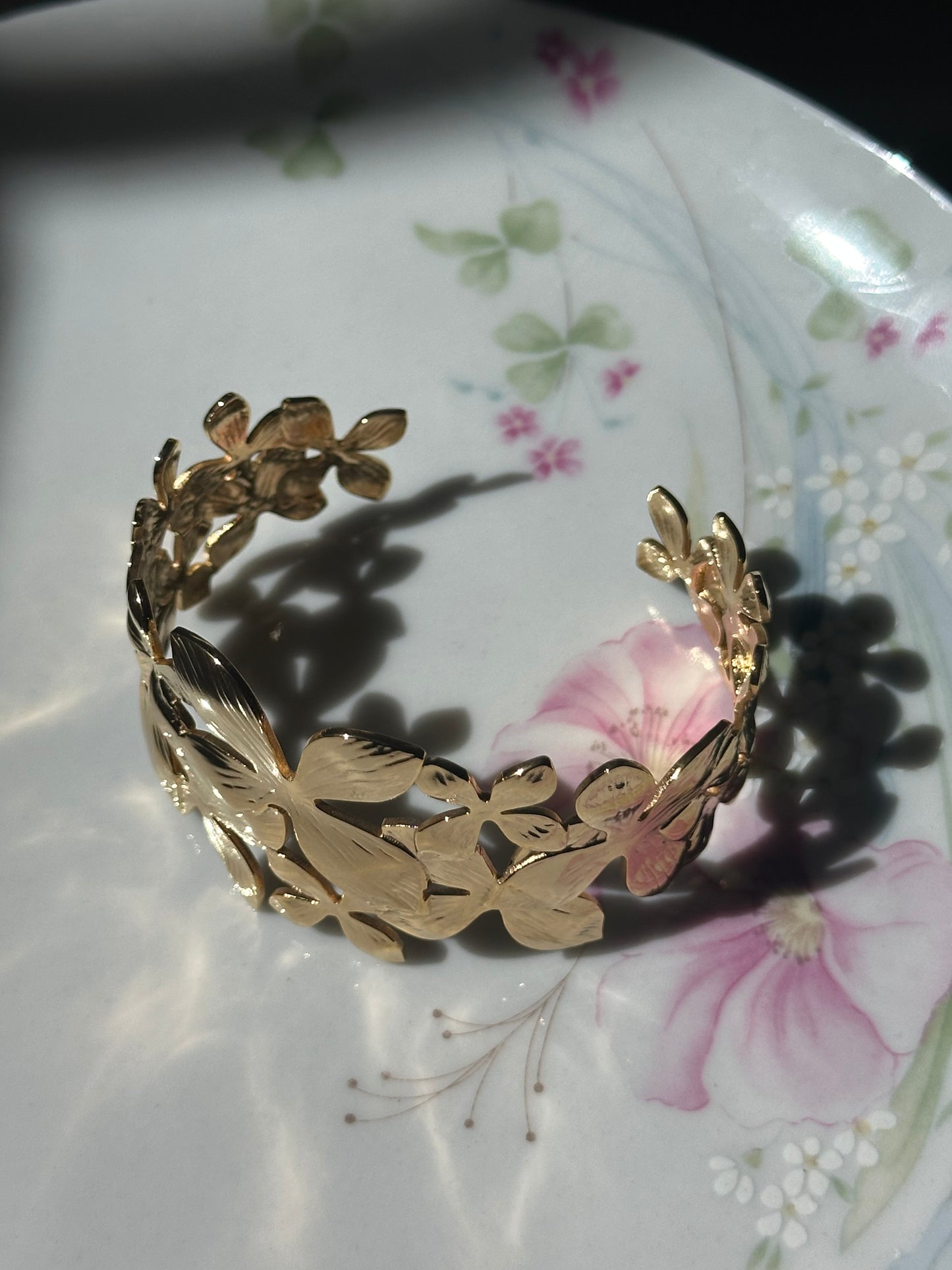 Flower Open Bangle Bracelet