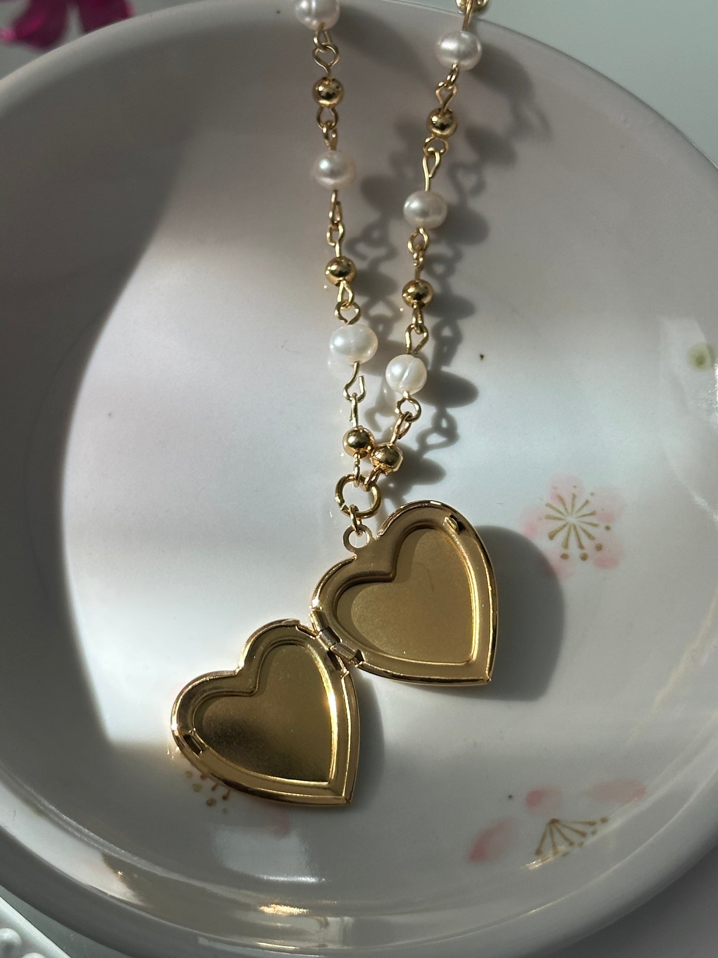 Vintage Lovers Locket Necklace