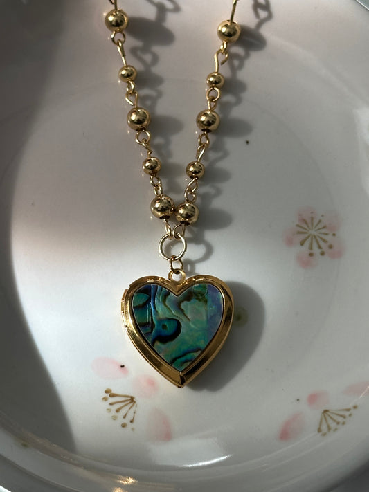 Vintage Lovers Locket Necklace