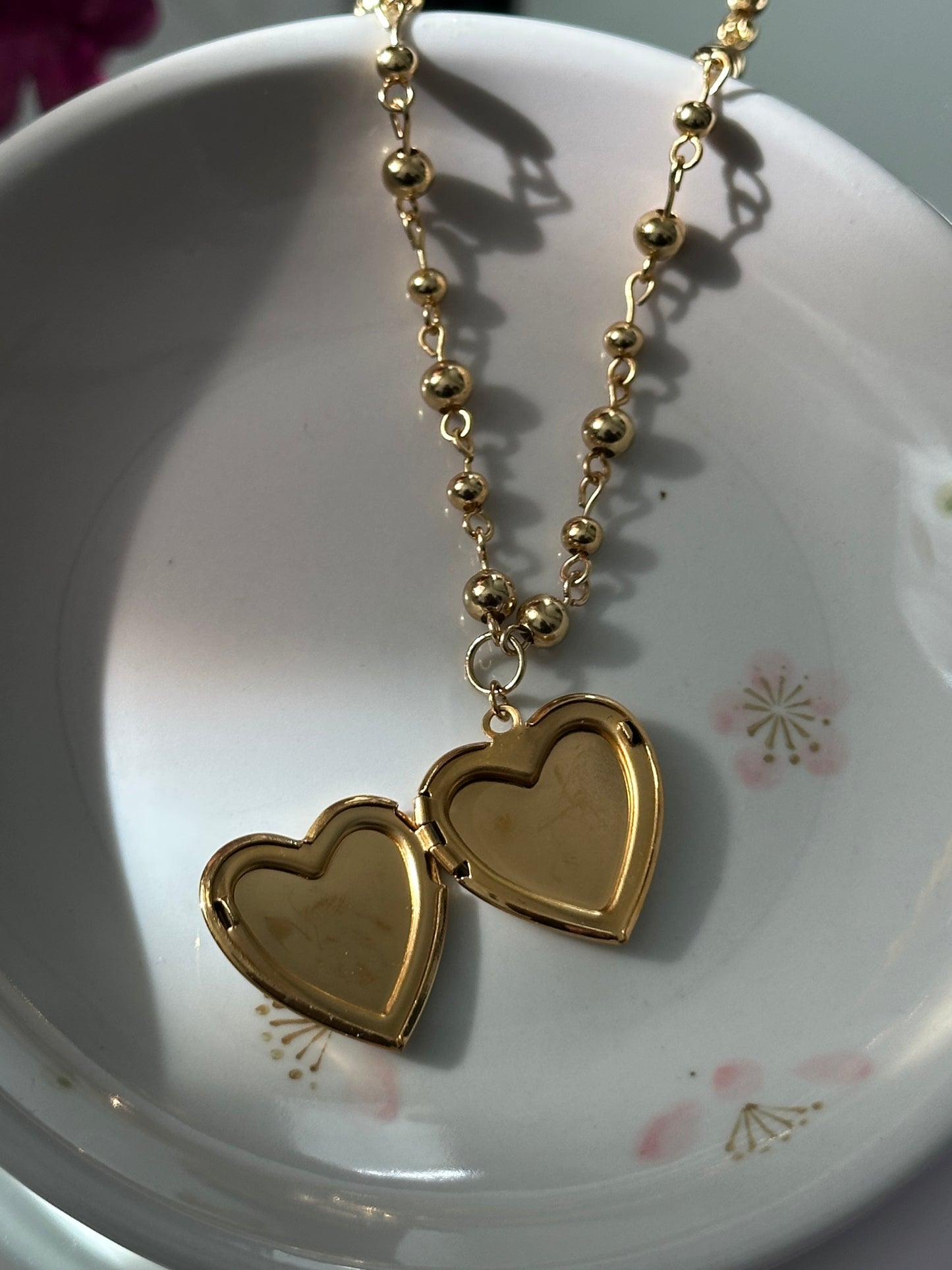 Vintage Lovers Locket Necklace