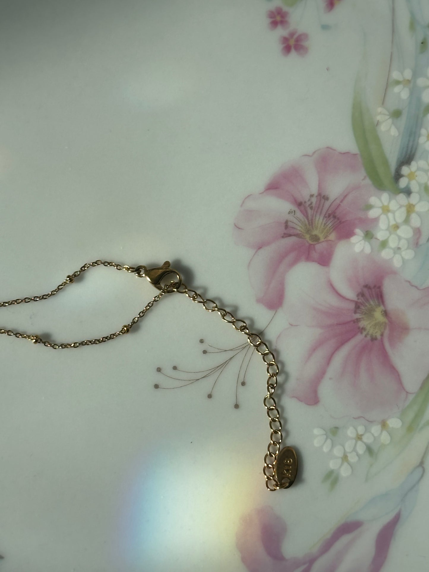 Champagne Cat's Eye Effect Necklace