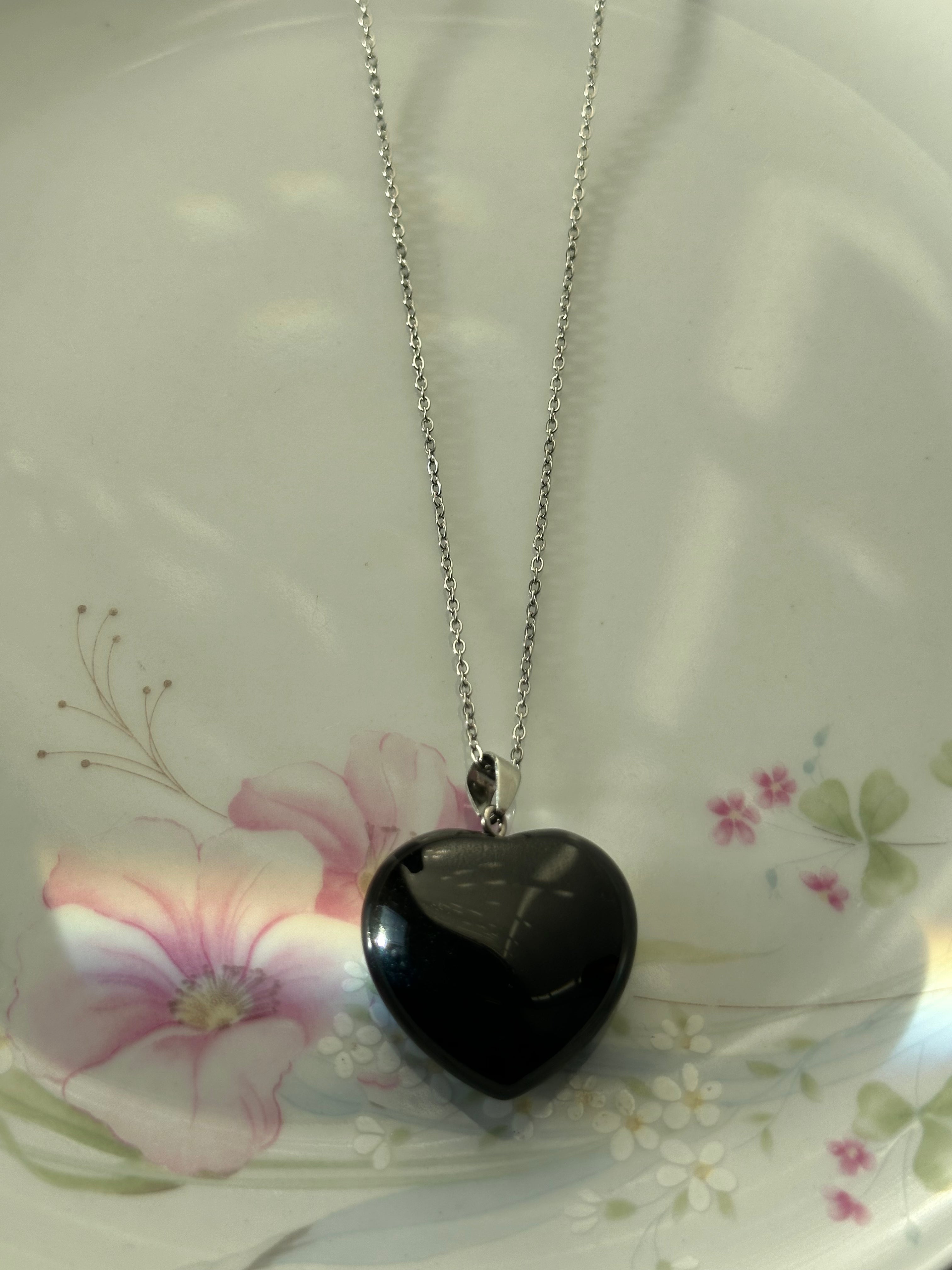 Chain Heart of Crystal Necklace