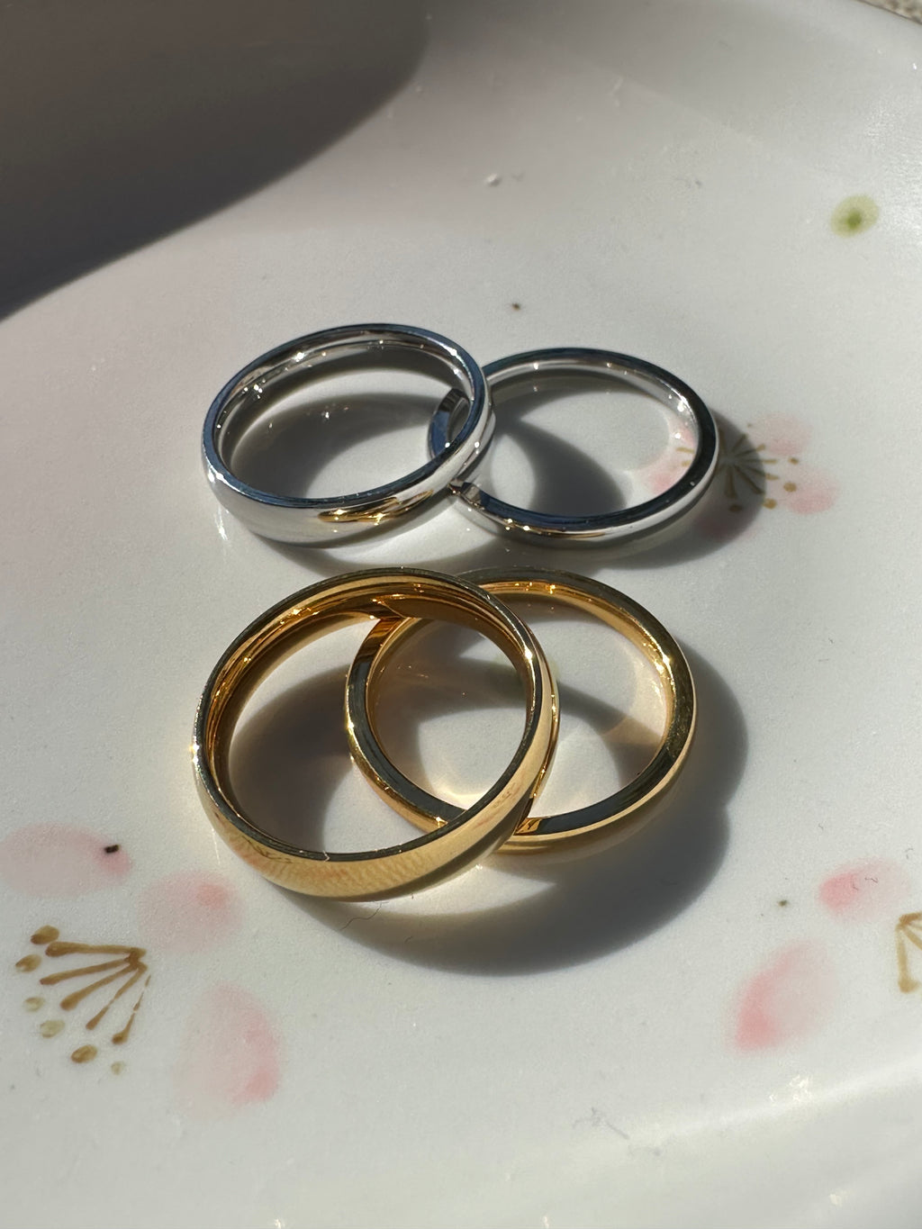 The It Girl Ring Stack