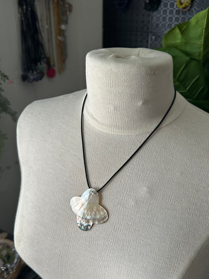 Shell Pendant Necklaces