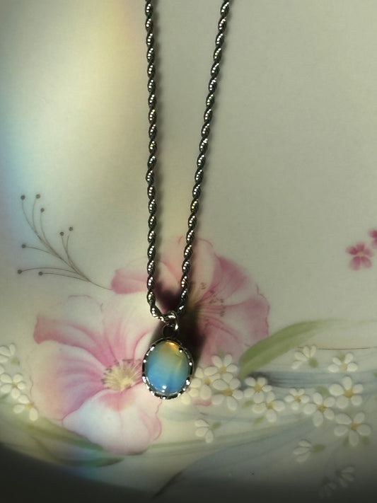 Twist Opal Pendant Necklace