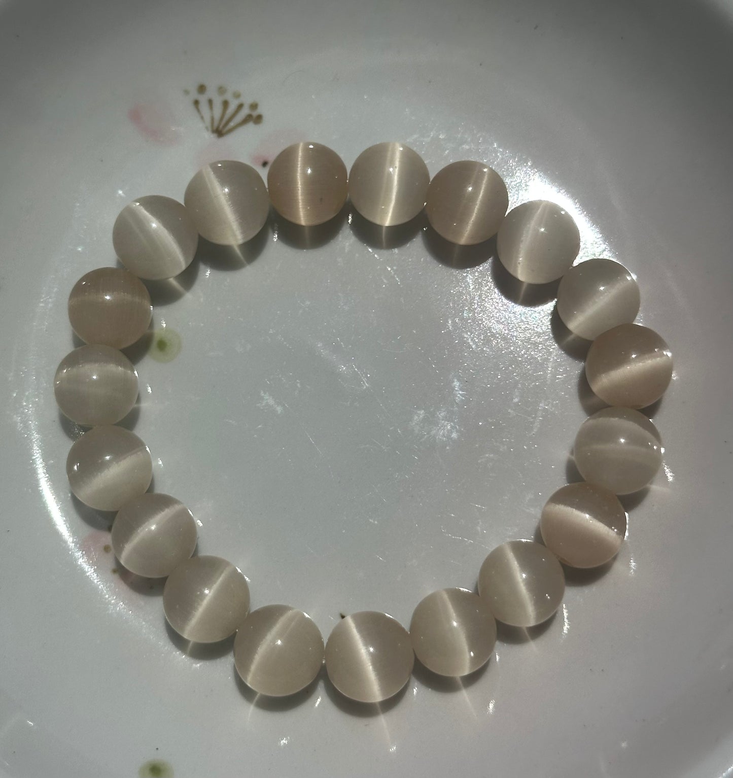 Cream Cats Eye Bracelet