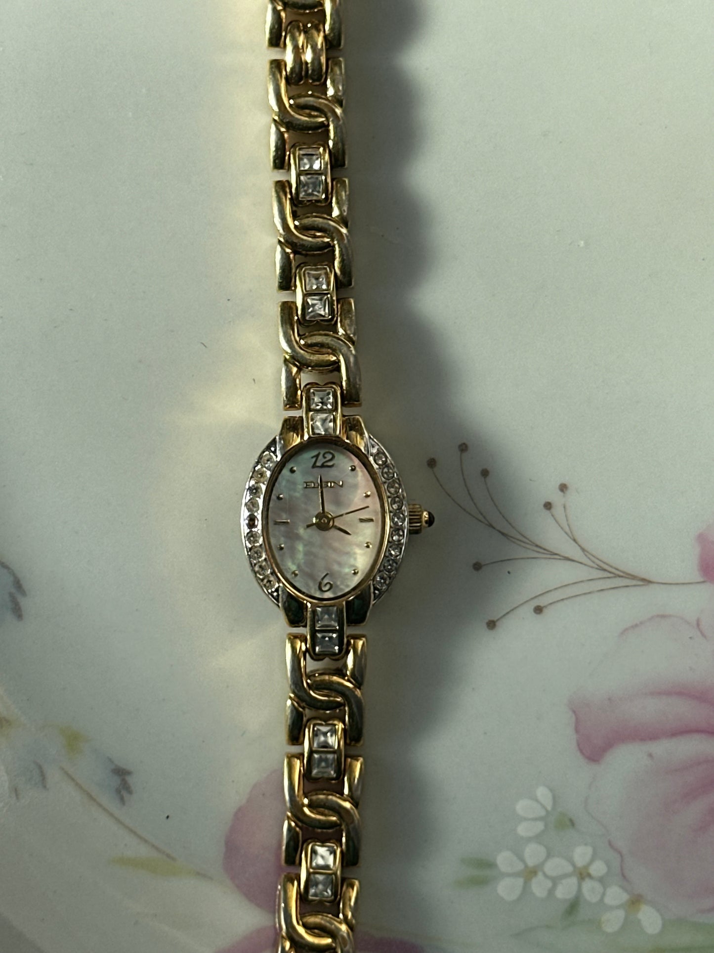 Elgin Crystal Watch (Functional)
