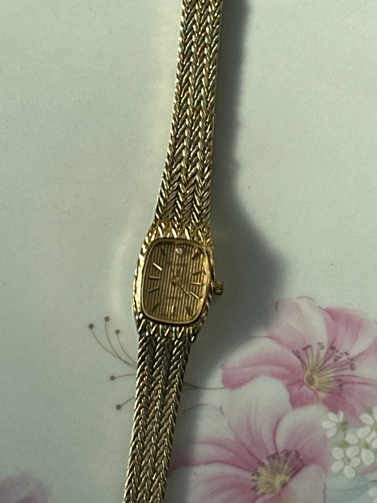 Helbros 1980's Gold Watch (Functional)