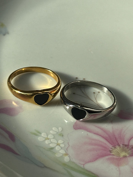 Midnight Heart Ring
