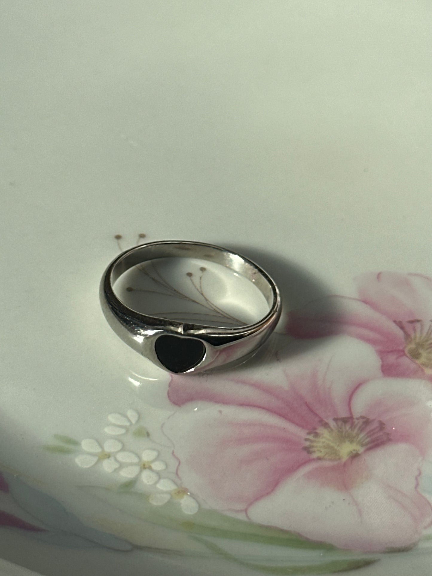 Midnight Heart Ring