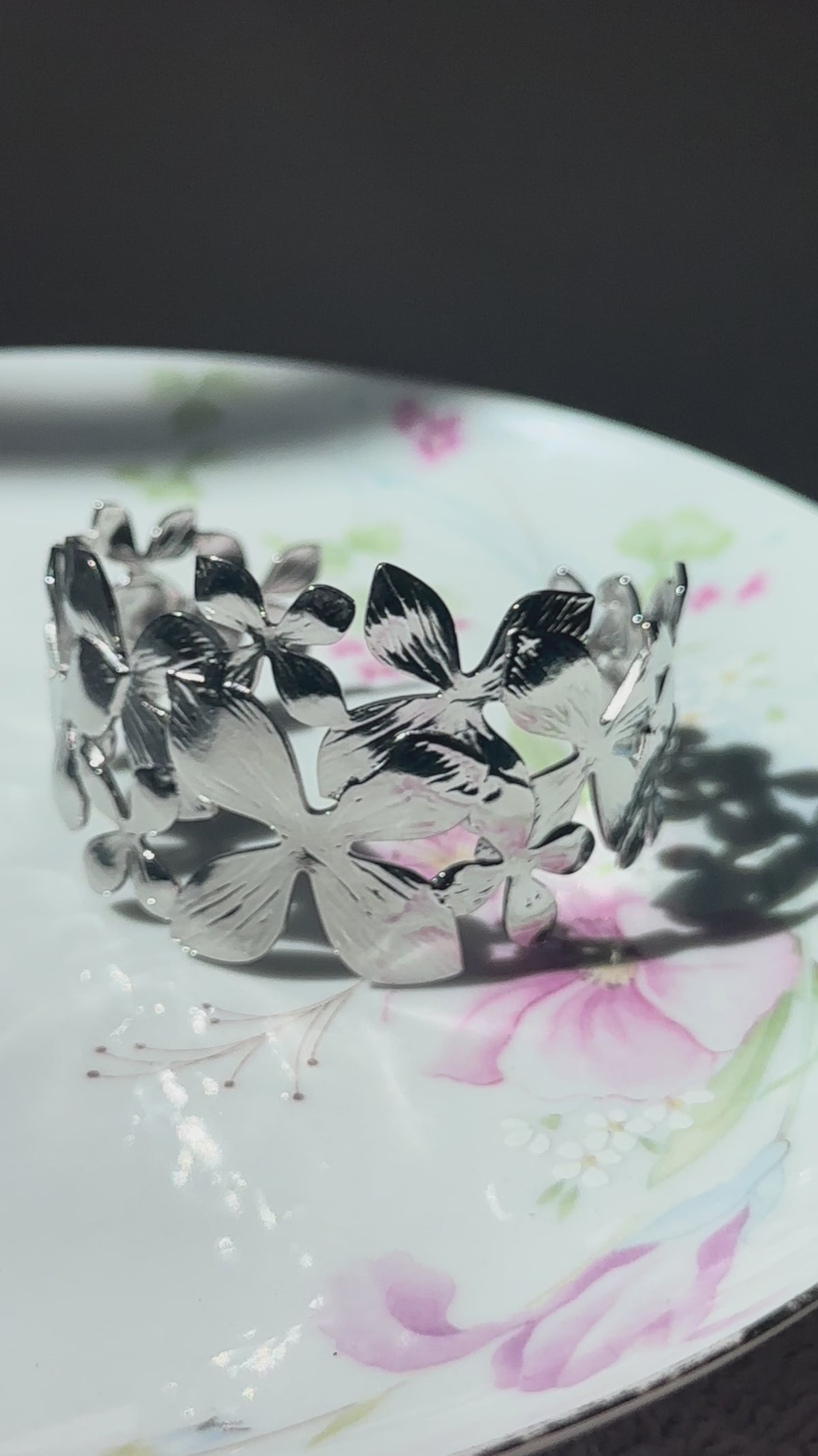 Flower Open Bangle Bracelet